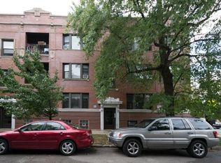 3958 N Janssen Ave #101R, Chicago, IL 60613