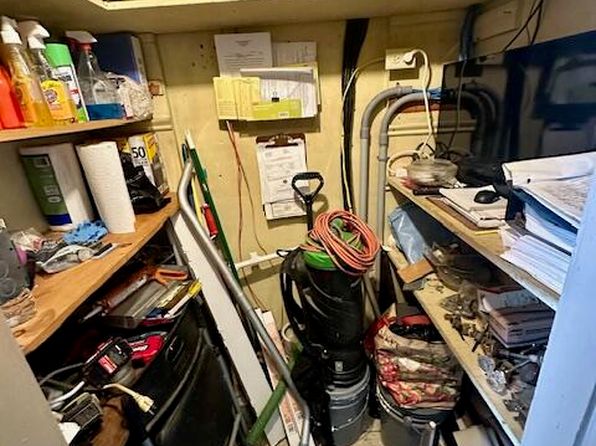 lewiston-maine-448098758 picture