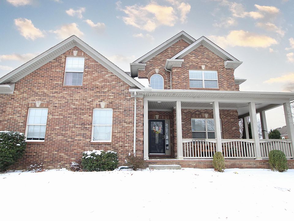 1st image of 2660 Red Leaf Dr