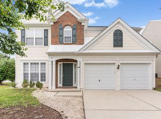 208 Crescendo Dr, Morrisville, NC 27560