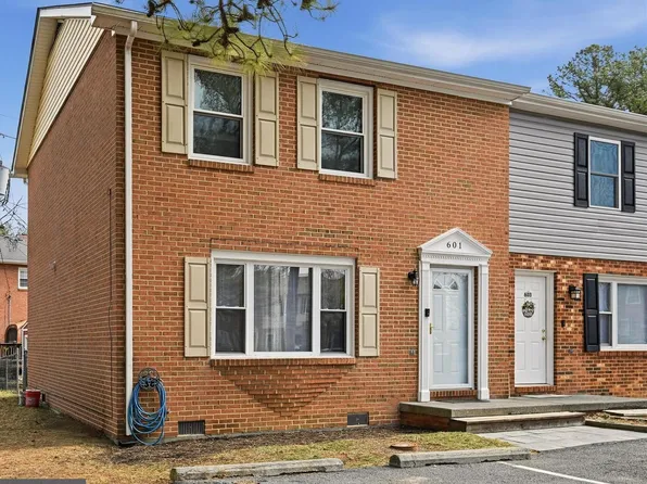 601 Carroll Dr, Stephens City, VA 22655