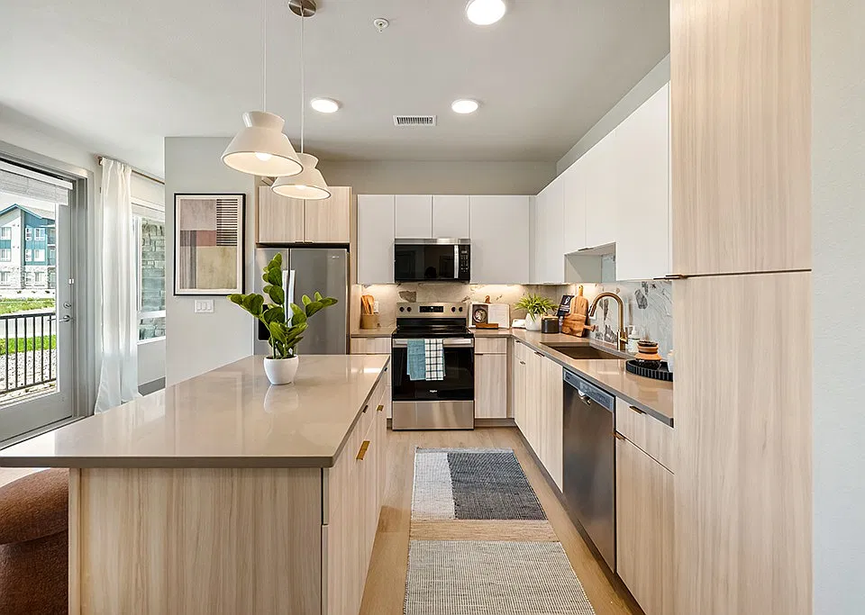 Rowlen Apartments