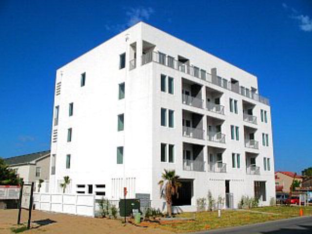 1st image of 133 E Lantana St #402