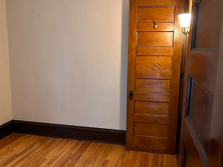 1127 Adams St NE #1 — Photo 5