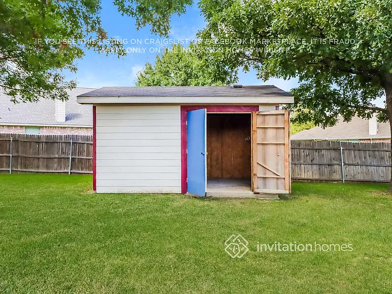 11 Mary Lou Ct — Photo 15