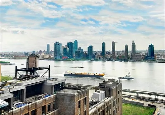 Rented by Akam Sales and Brokerage | media 7