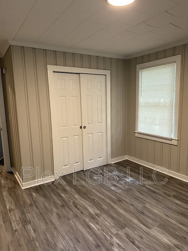 2 bed, 1.0 bath, 864 sqft, $1,025 — Photo 3