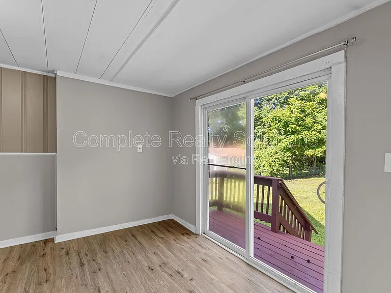 2724 Pasteur Ave — Photo 24