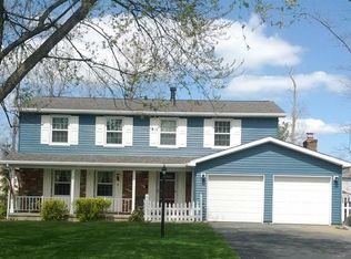 3108 Meanderwood Dr, Canfield, OH