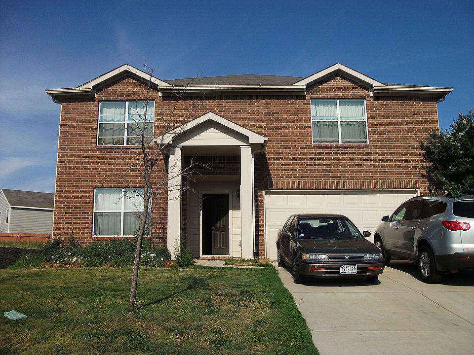1st image of 1310 Falcon Dr