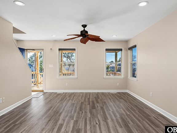 4th image of 416 Colington Dr #156
