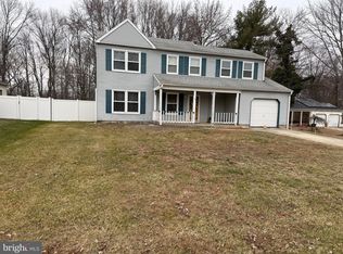 79 Edinburgh Rd, Blackwood, NJ 08012