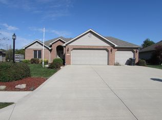 293 S Eagle Glen Trl, Columbia City, IN