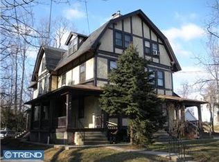 22-1 School Ln, Ardmore, PA 19003