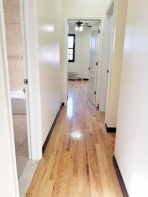 Rented by EXR | media 18