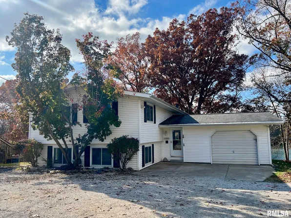 743 Persimmon Rd, Petersburg, IL 62675