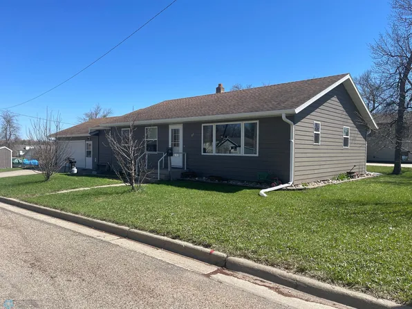 209 11th Ave W, Lisbon, ND 58054