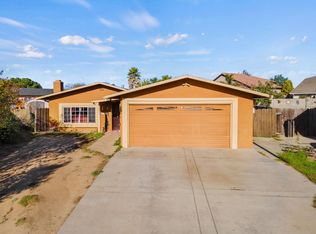 1651 Siskiyou Dr, Salinas, CA 93906