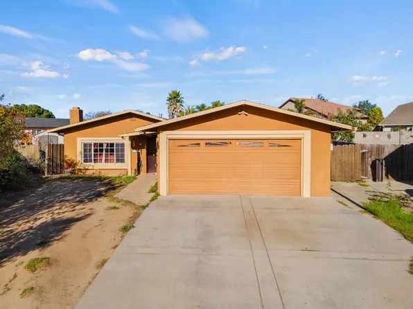 1651 Siskiyou Dr, Salinas, CA 93906