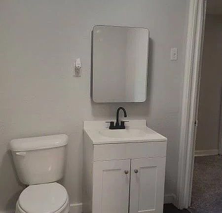 4th image of 2605 W 34th Ave