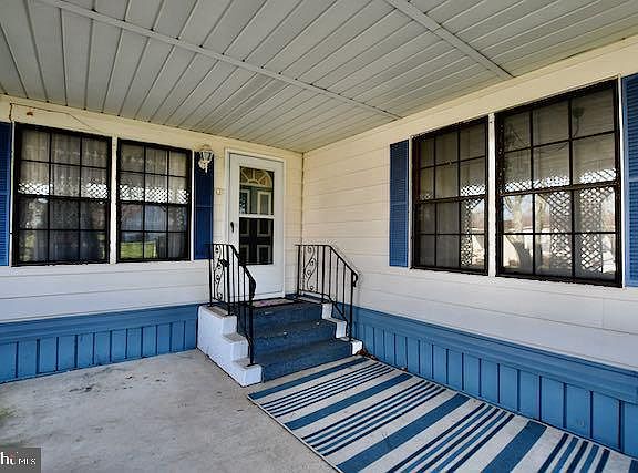 3rd image of 1010 Cherrywood Ct