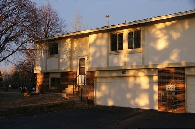 1st image of 730 125th Ln NE