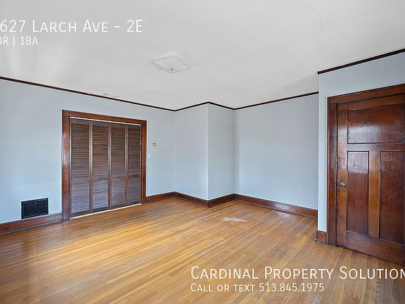 4th image of 1627 Larch Ave APT 2E