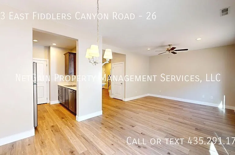 173 E Fiddlers Canyon Rd #26 — Photo 7