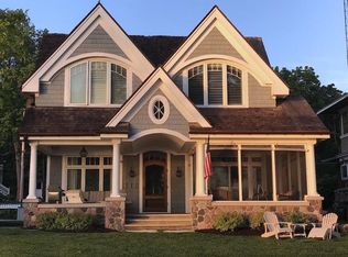 412 Harvard Ave, Fontana, WI 53125