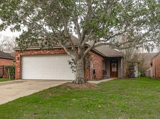 5556 Ducros Dr, Baton Rouge, LA 70820