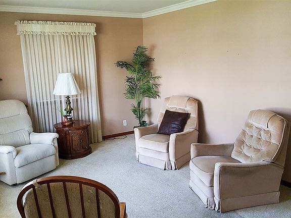 2nd image of 335 Orchard Dr