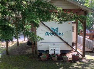 61 Candy Land Dr, Cleveland, GA 30528