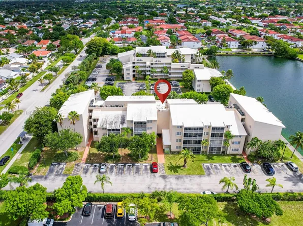 21133 SW 85th Ave APT 107, Cutler Bay, FL 33189