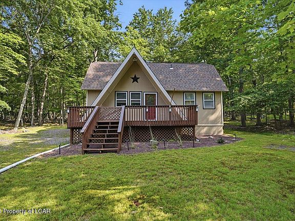 2nd image of 231 W Lake Valley Dr