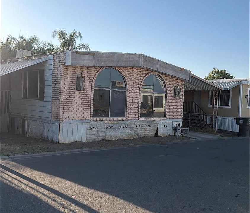 1st image of 801 Schipper St Space 10