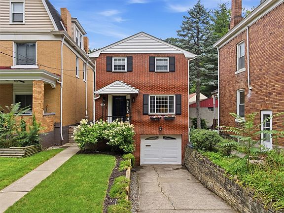 2nd image of 544 Greendale Ave