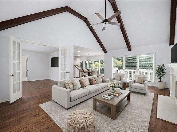 2nd image of 520 Waterside Ct