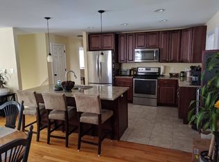 90 Hickory Hill Rd, Williston, VT 05495