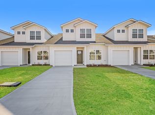 1021 Walker Point Way, Brunswick, GA 31525