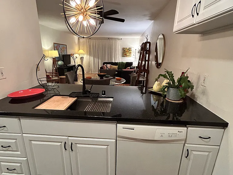 4192 Mount Alifan Pl #L — Photo 7