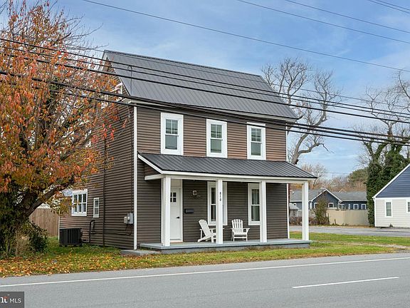 2nd image of 810 Kings Hwy