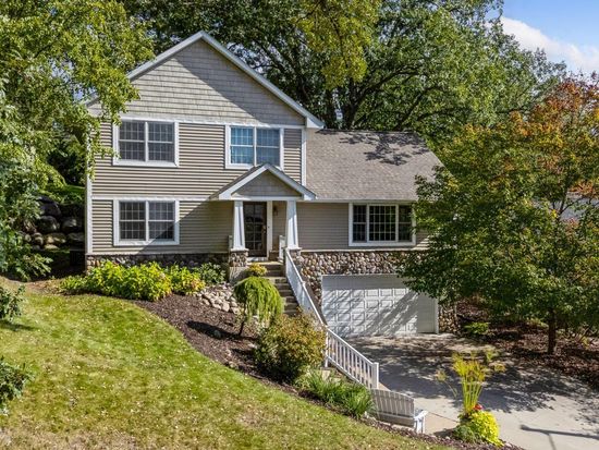 6425 Mildred Ave, Edina, MN 55439