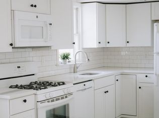 (Undisclosed Address), Huntington, NY 11743