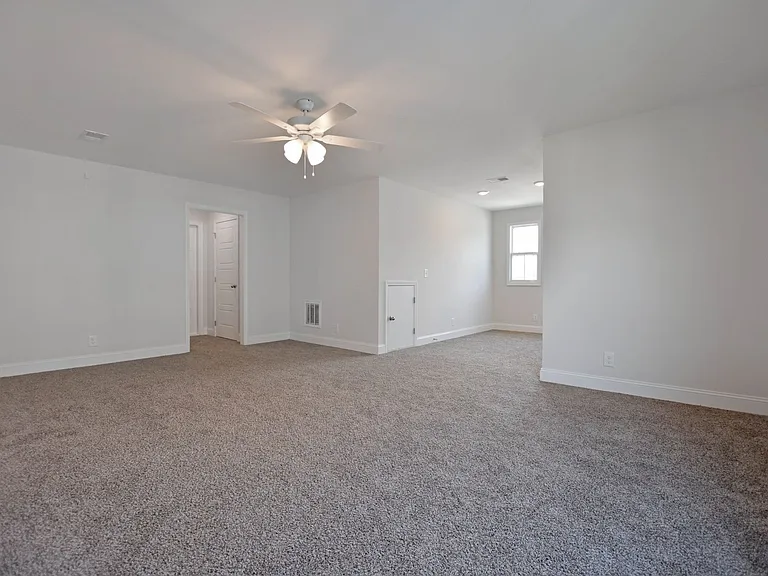 609 Wespanee Way — Photo 21