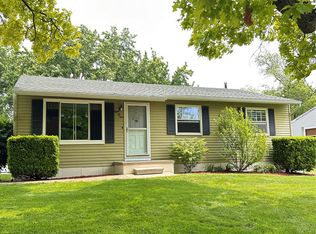 809 Isbell St, Howell, MI 48843