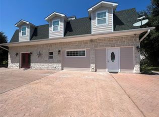 9500 Mayfield Ave #D, Shiro, TX 77876