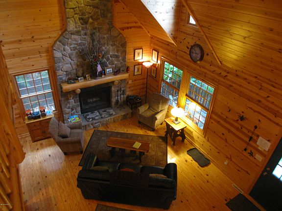 4th image of 6441 Lilypad Ln #17