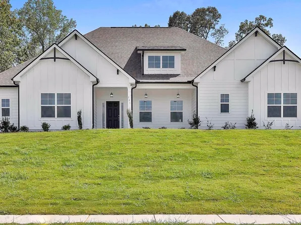 285 Bluff Mill Farms Dr #39, Senoia, GA 30276