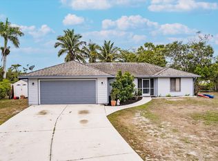 2497 54th Ter SW, Naples, FL 34116