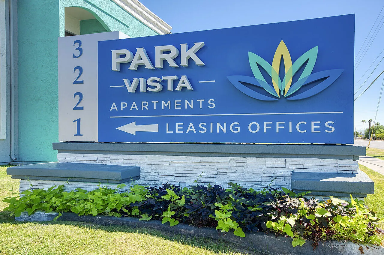 Park Vista — Photo 2